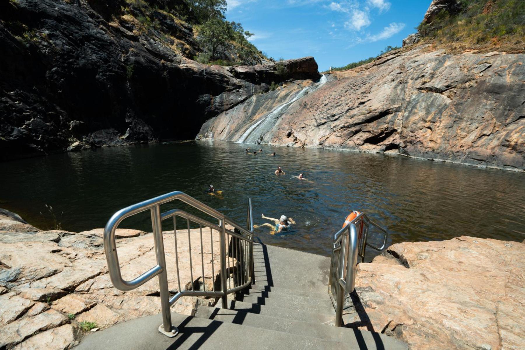 Tasman Holiday Parks - Serpentine Falls Exterior photo